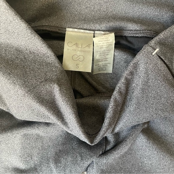 Calia by Carrie Underwood Workout set - Picture 6 of 7